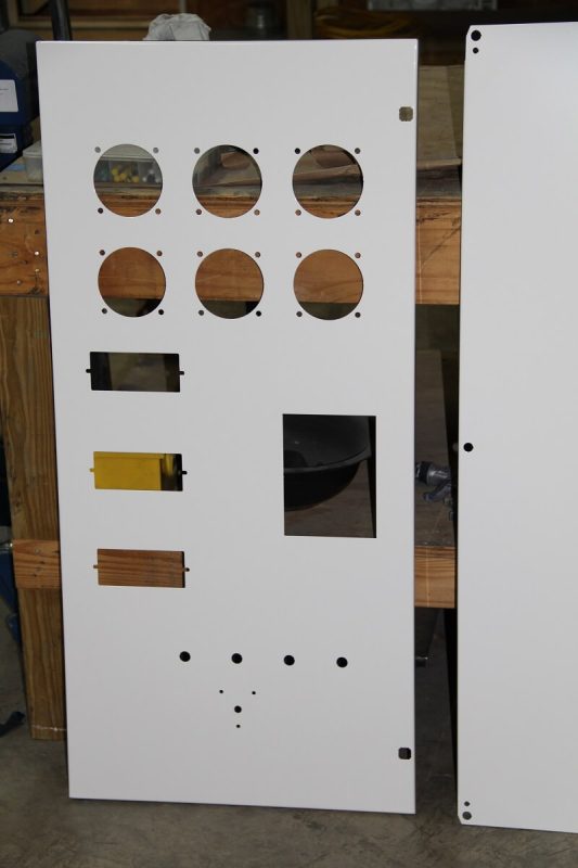 relaypanel_switchgeardoor3v